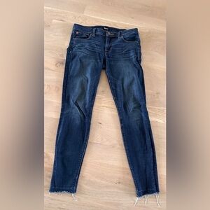 Hudson Krista ankle super skinny Jean with raw hem size 27